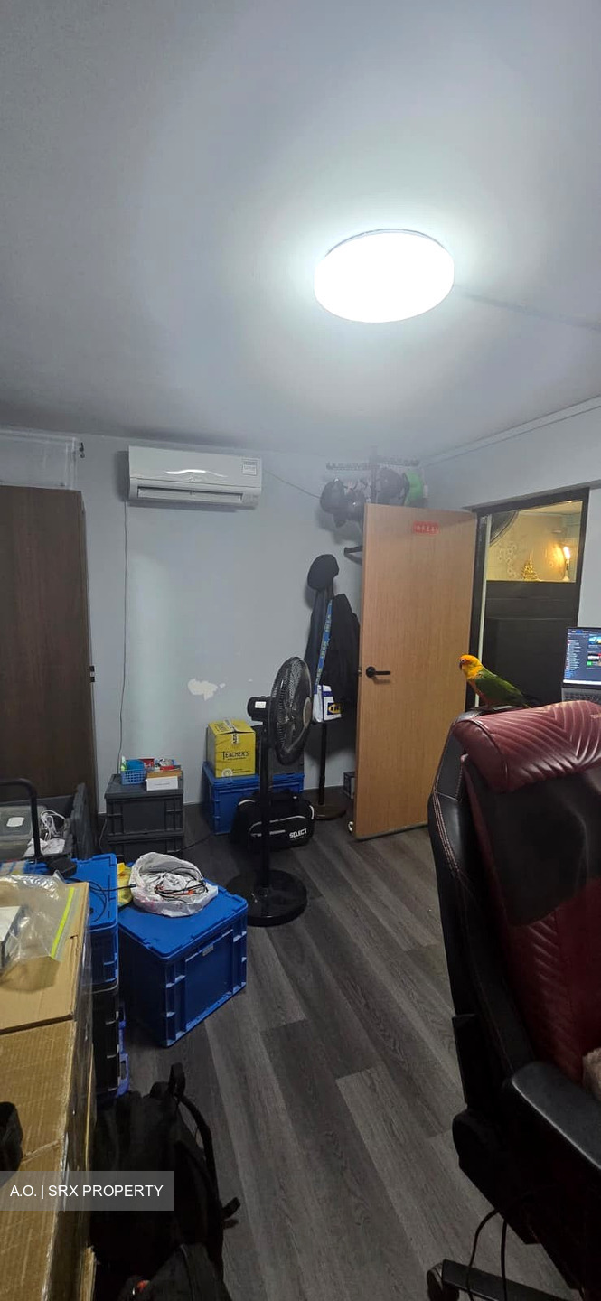 Blk 166 Stirling View (Queenstown), HDB 3 Rooms #636478801